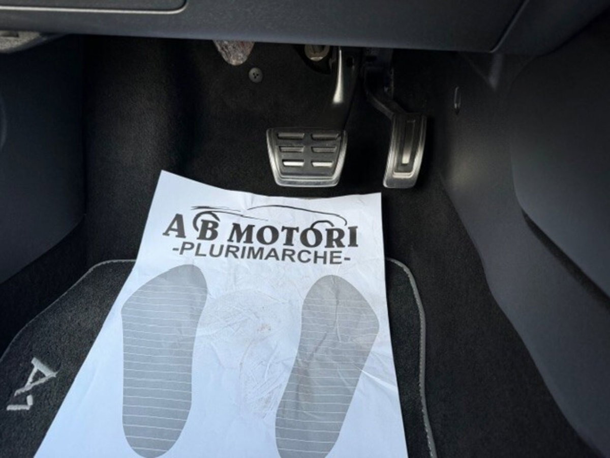 Audi A1 Sportback 30 TFSI S line edition (12)