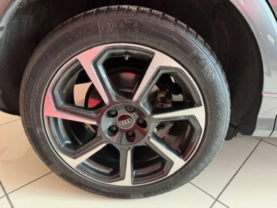Audi Q3 Sportback 35 TDI quattro S tronic S line edition (12)