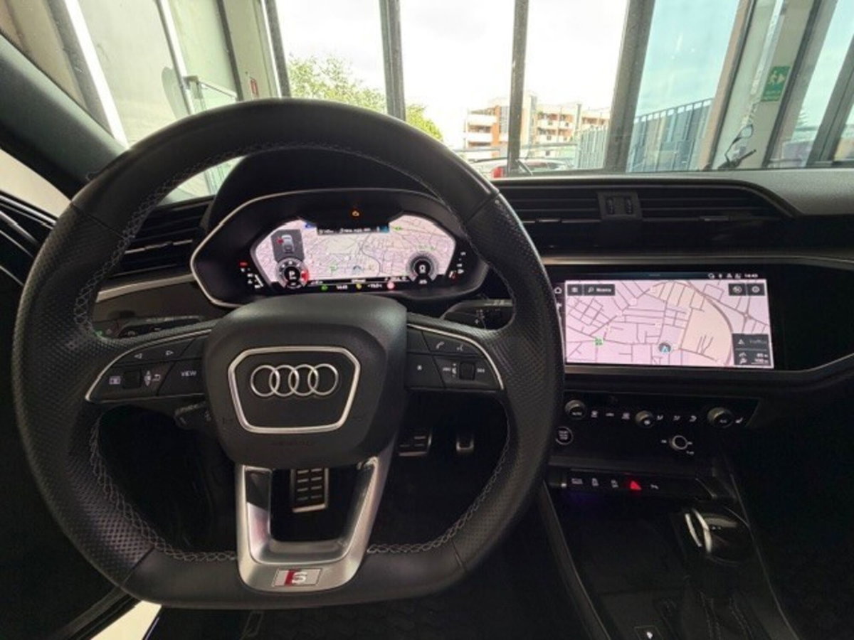 Audi Q3 Sportback 35 TDI quattro S tronic S line edition (14)