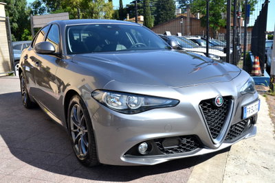 Alfa Romeo Giulia 2.2 Turbodiesel 180 CV AT8 Super (4)