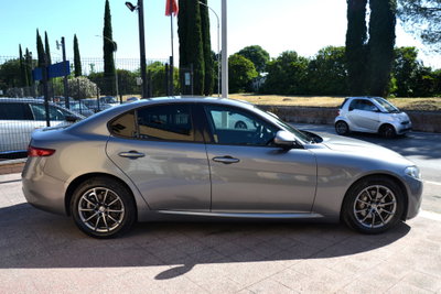 Alfa Romeo Giulia 2.2 Turbodiesel 180 CV AT8 Super (5)
