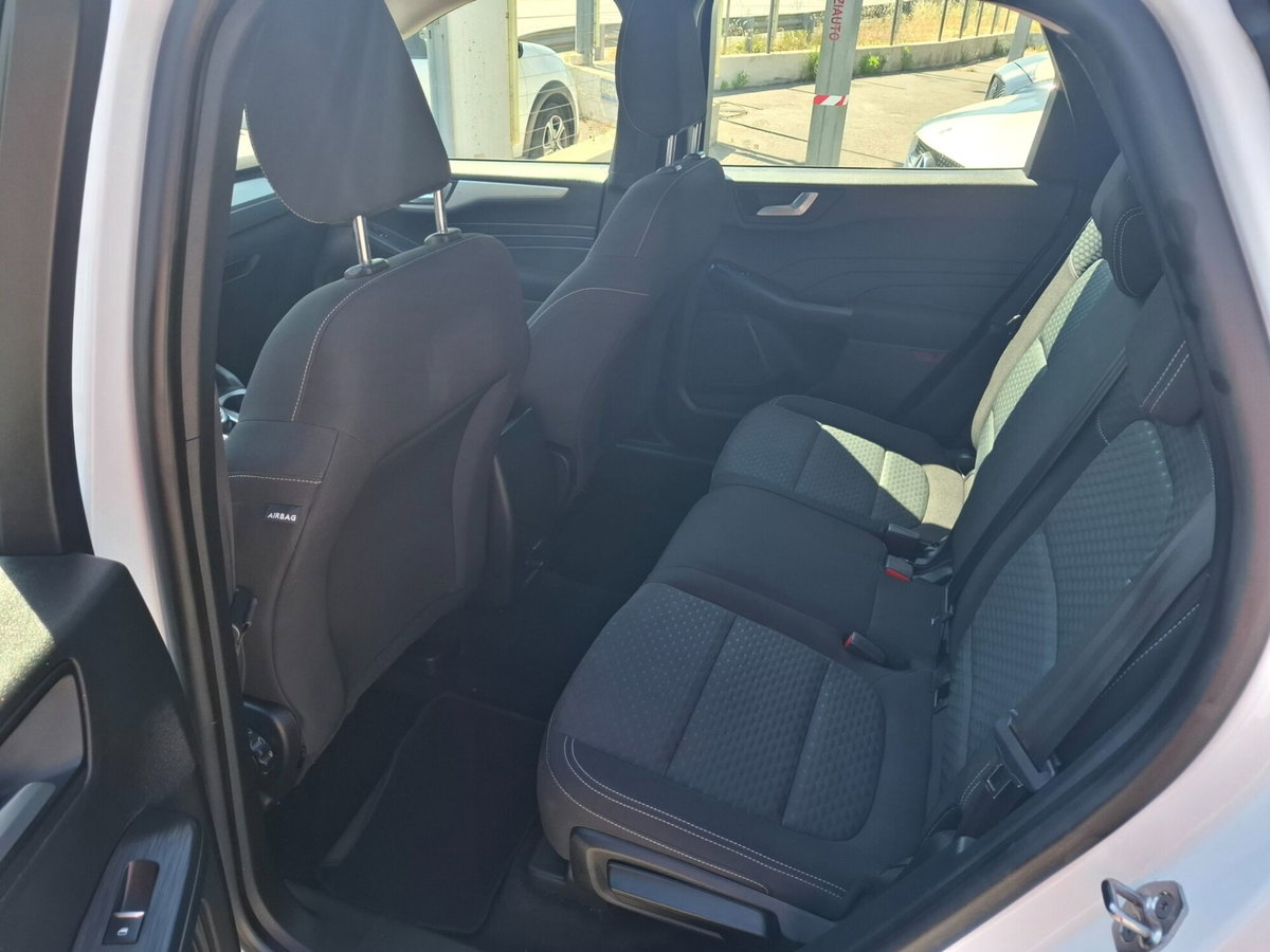 Ford Kuga 1.5 EcoBlue 120 CV aut. 2WD (8)