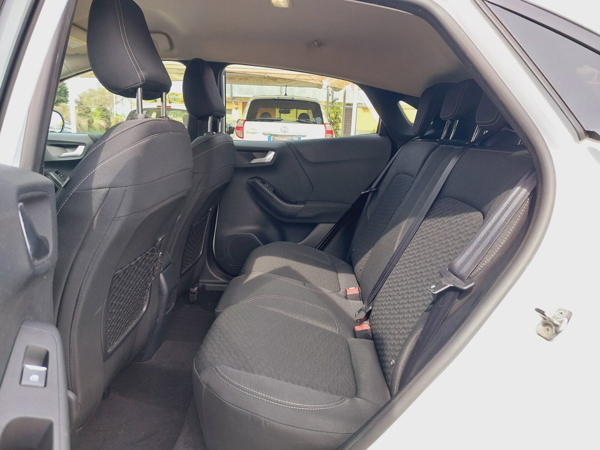 Ford Puma 1.0 EcoBoost Hybrid 125 CV S&S aut. Titanium Design (5)