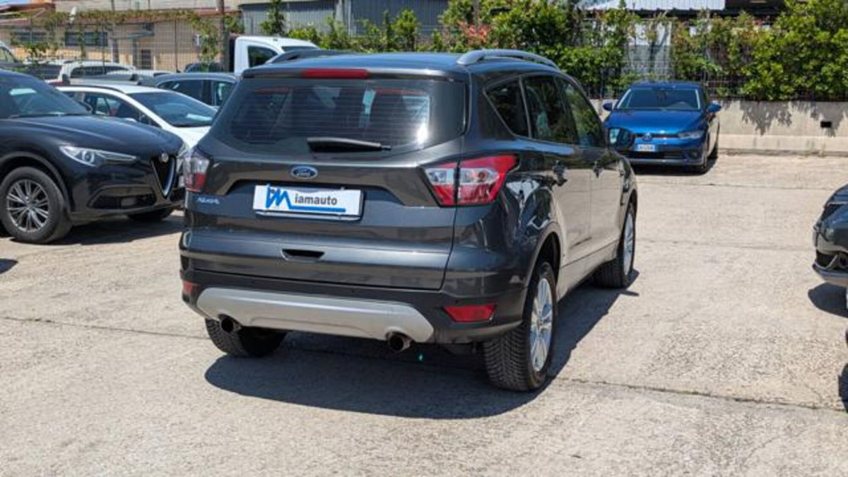 Ford Kuga 1.5 EcoBlue 120 CV 2WD ST-Line (4)