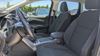 Ford Kuga 1.5 EcoBlue 120 CV 2WD ST-Line (9)