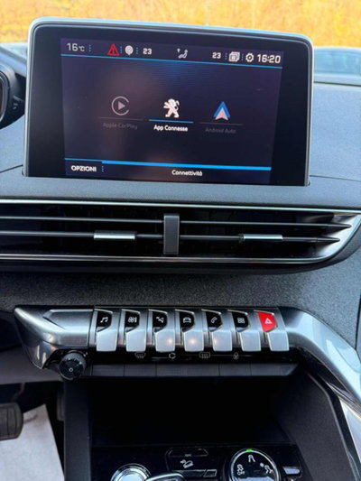 Peugeot 3008 BlueHDi 130 S&S EAT8 Allure Pack (12)