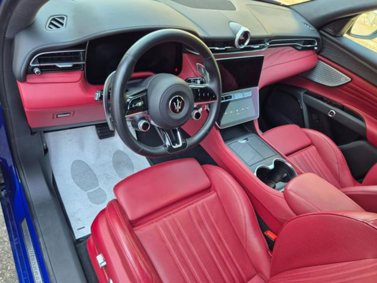 Maserati Grecale 2.0 MHEV 300 CV GT PrimaSerie (10)
