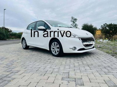 Peugeot 208 HDi 68 CV 3 porte Active usata