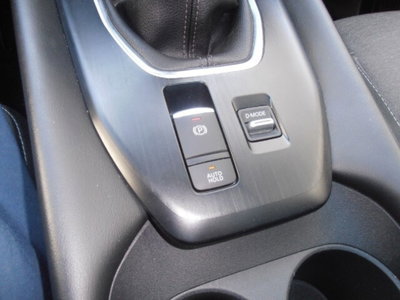 Nissan Qashqai 1.3 mhev N-Connecta 2wd 140cv (8)
