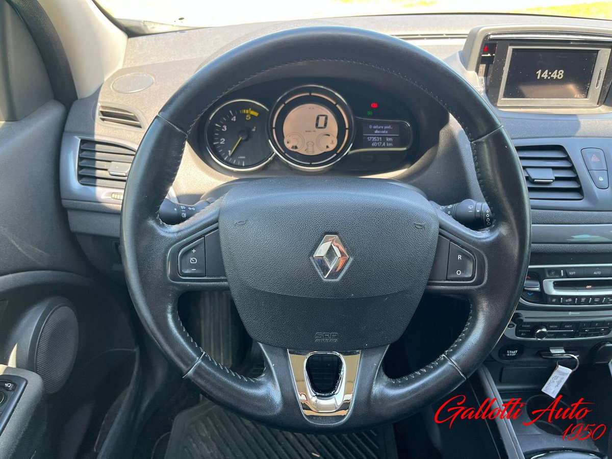 Renault Mégane SporTour 1.5 dCi 110CV EDC SporTour Limited (11)