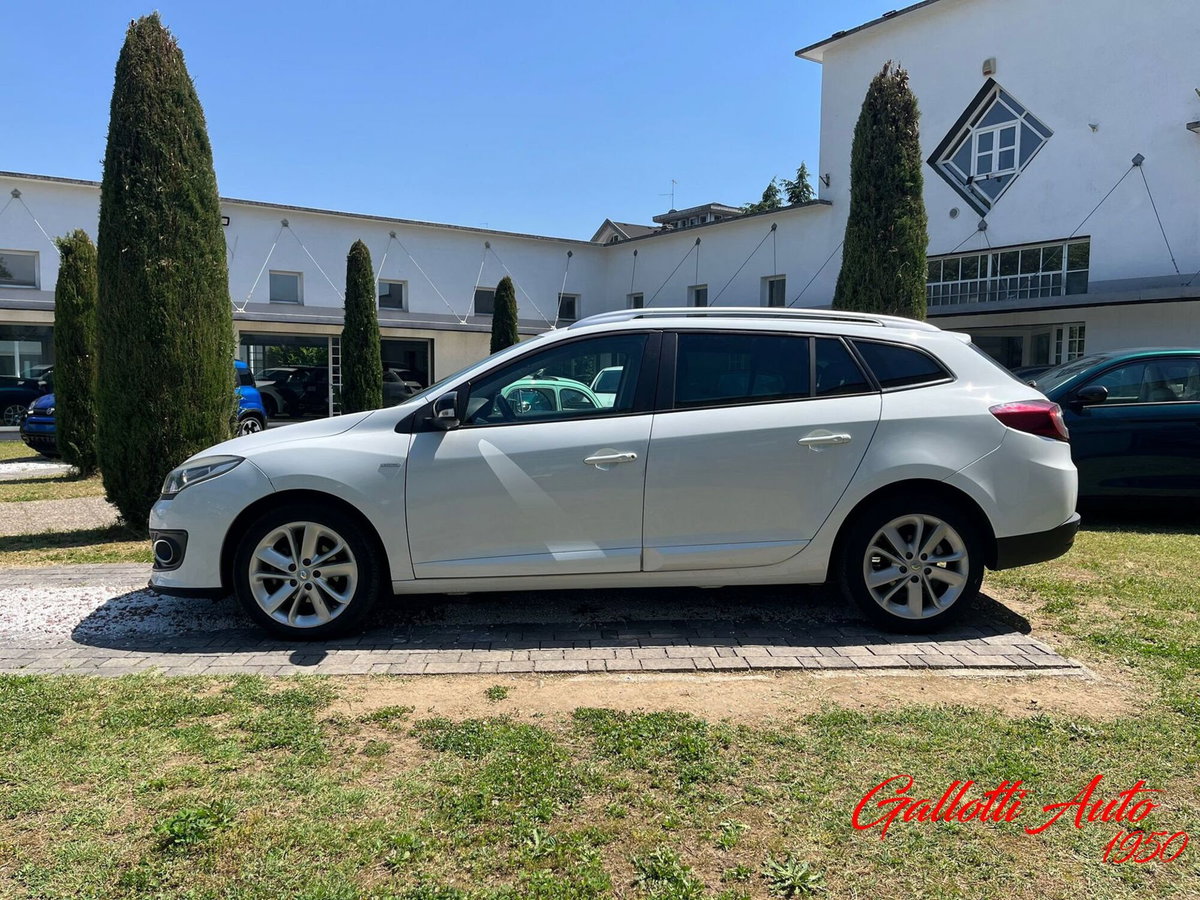 Renault Mégane SporTour 1.5 dCi 110CV EDC SporTour Limited (4)