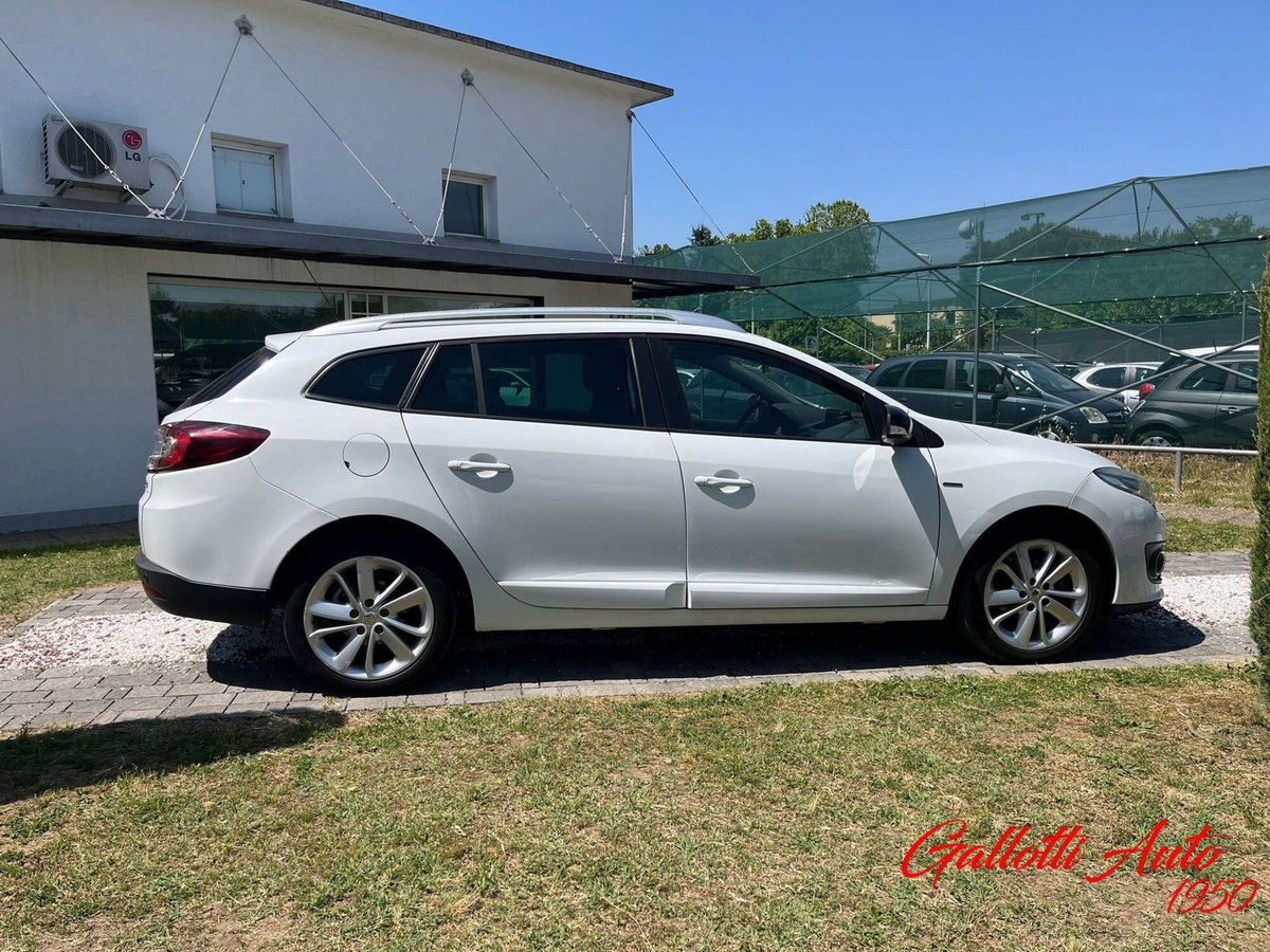 Renault Mégane SporTour 1.5 dCi 110CV EDC SporTour Limited (6)