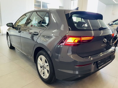 Volkswagen Golf 2.0 TDI 150 CV DSG SCR Life (4)