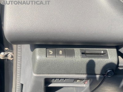 Peugeot 3008 1.6 HDi 115CV Active (12)