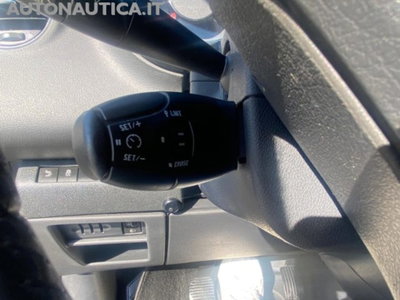 Peugeot 3008 1.6 HDi 115CV Active (13)