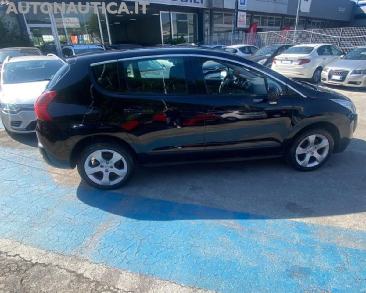 Peugeot 3008 1.6 HDi 115CV Active (5)