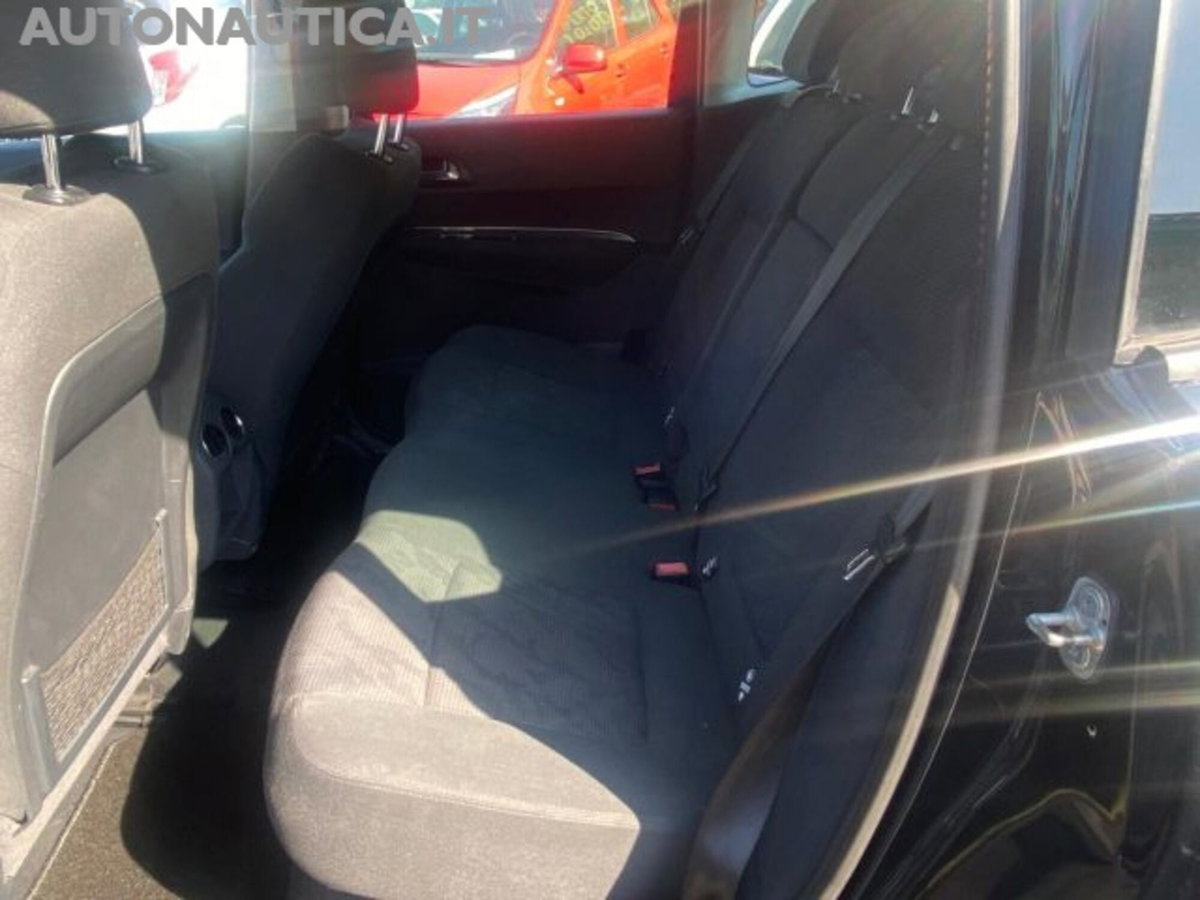 Peugeot 3008 1.6 HDi 115CV Active (8)