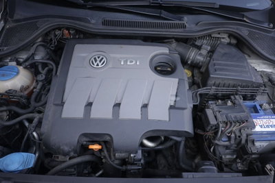 Volkswagen Polo 1.6 TDI 90CV DPF 5 porte Highline (19)