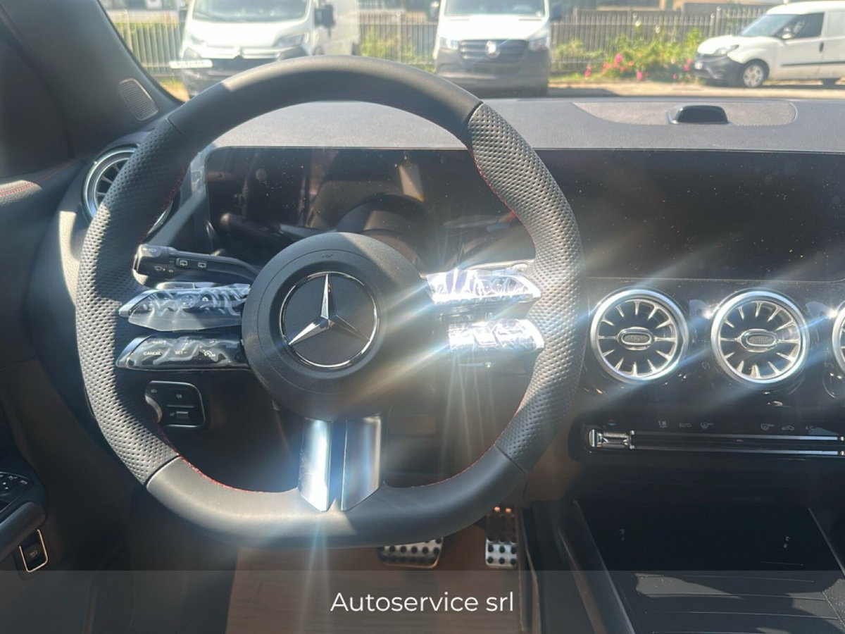 Mercedes-Benz GLA SUV 180 AMG Line Advanced Plus Digital Edition auto (12)