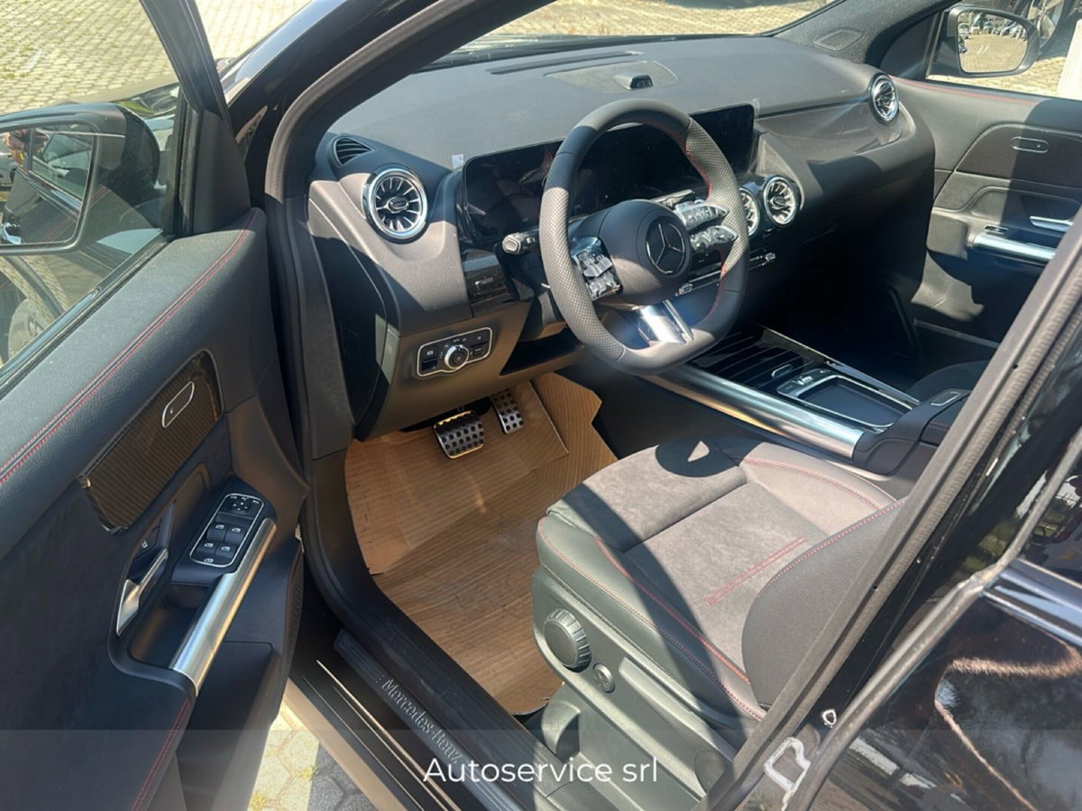 Mercedes-Benz GLA SUV 180 AMG Line Advanced Plus Digital Edition auto (13)