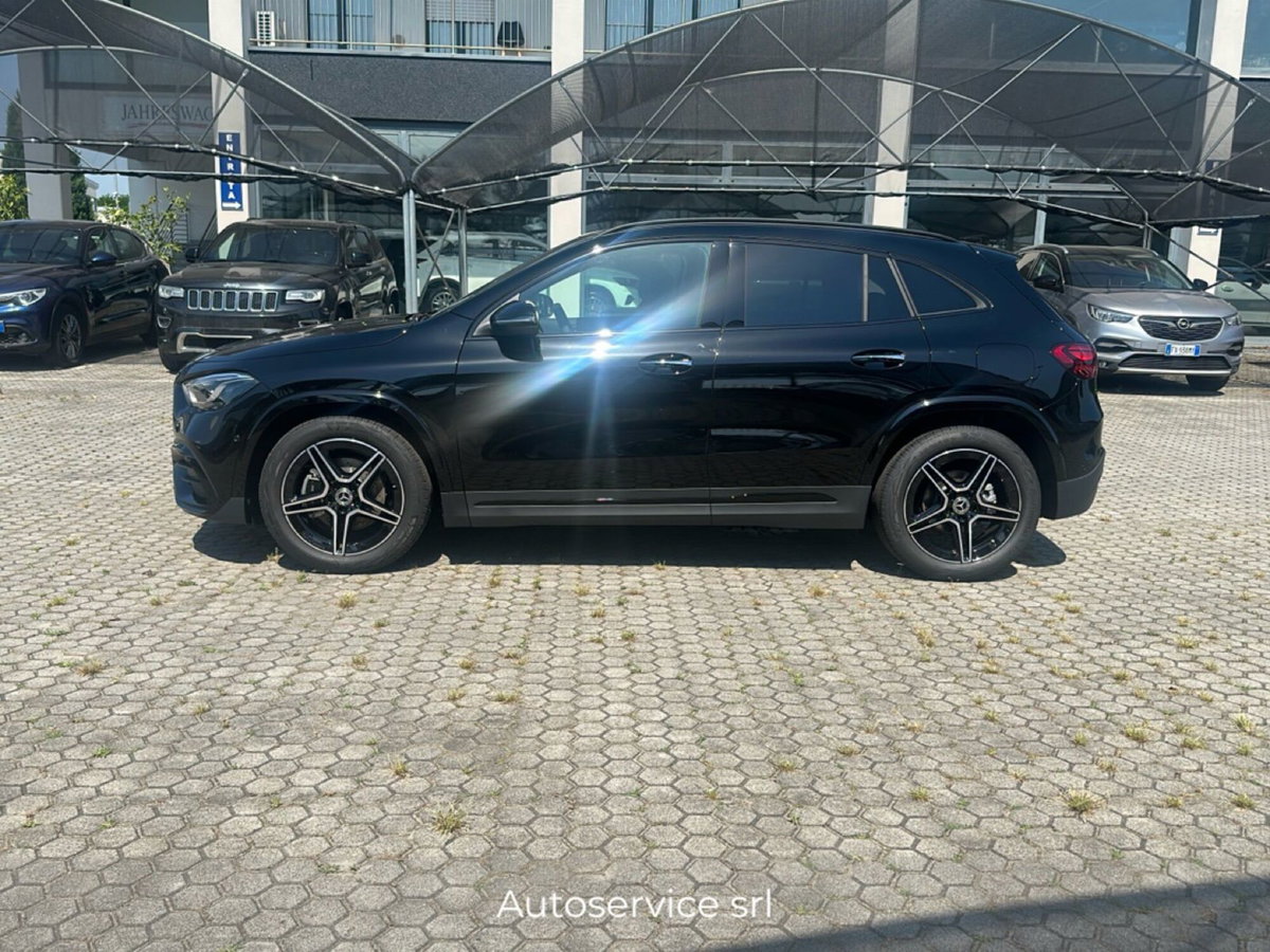 Mercedes-Benz GLA SUV 180 AMG Line Advanced Plus Digital Edition auto (2)