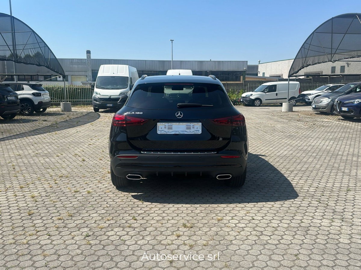 Mercedes-Benz GLA SUV 180 AMG Line Advanced Plus Digital Edition auto (4)