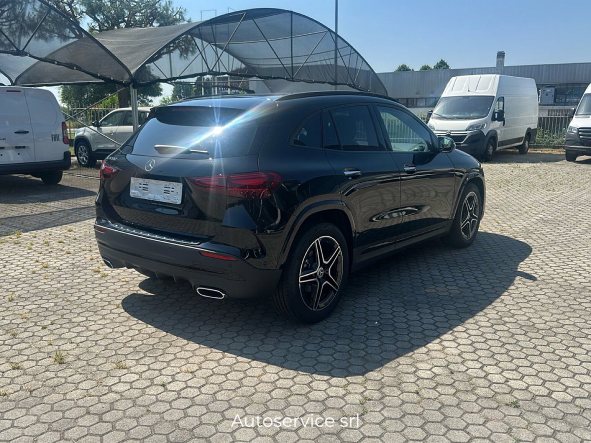 Mercedes-Benz GLA SUV 180 AMG Line Advanced Plus Digital Edition auto (5)