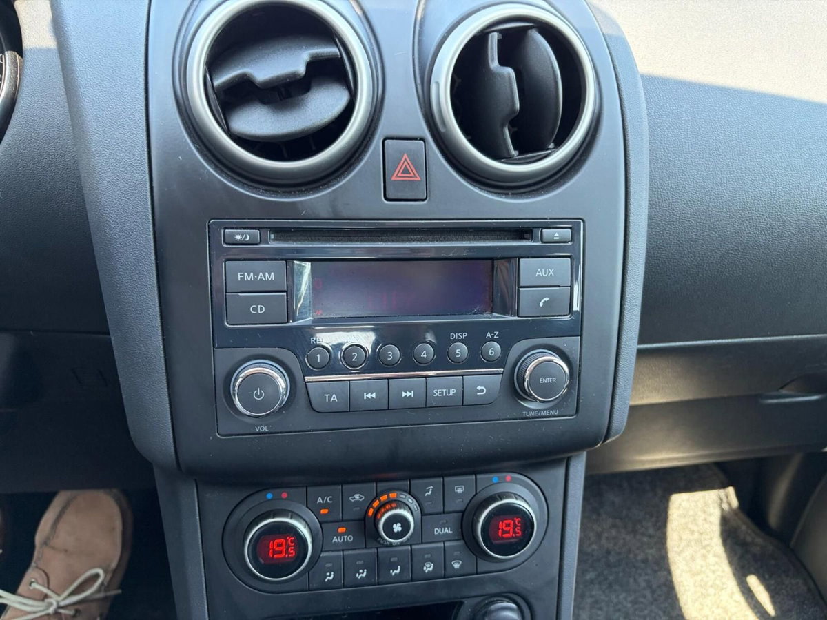 Nissan Qashqai 1.5 dCi DPF Acenta (10)