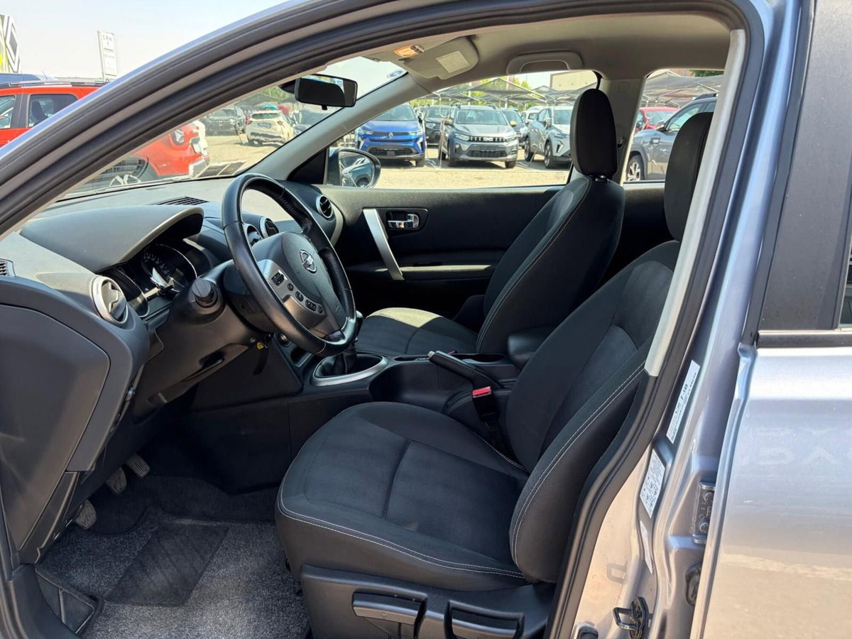 Nissan Qashqai 1.5 dCi DPF Acenta (5)