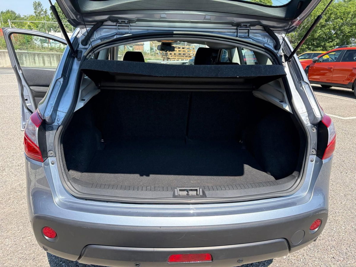 Nissan Qashqai 1.5 dCi DPF Acenta (7)