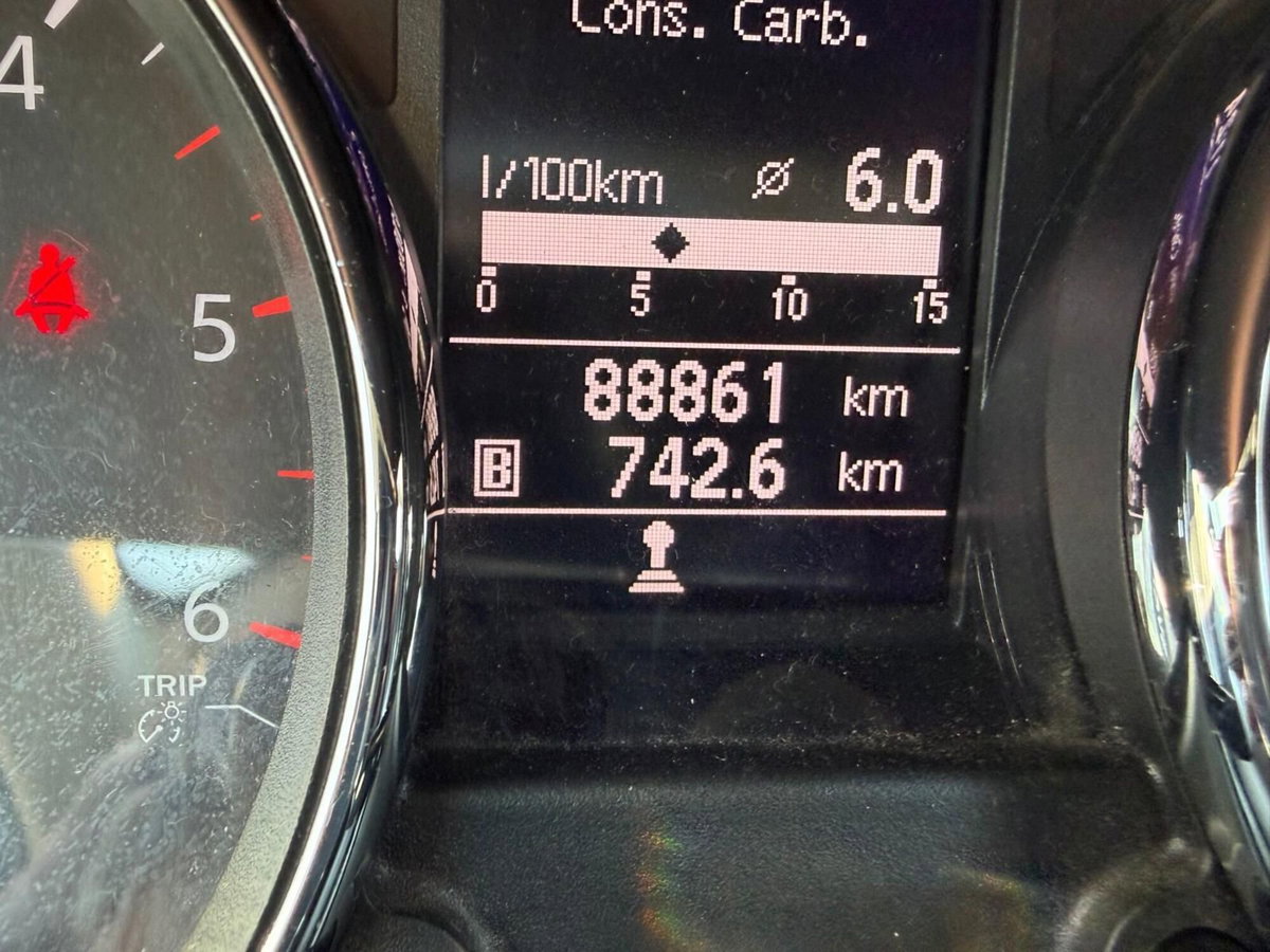 Nissan Qashqai 1.5 dCi DPF Acenta (9)