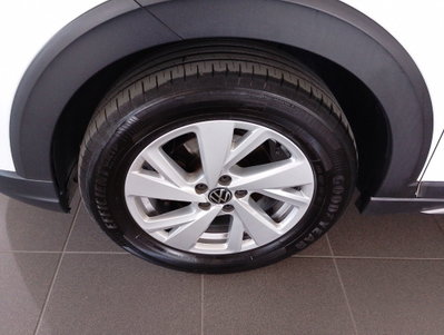 Volkswagen Taigo 1.0 TSI 110 CV Life (11)
