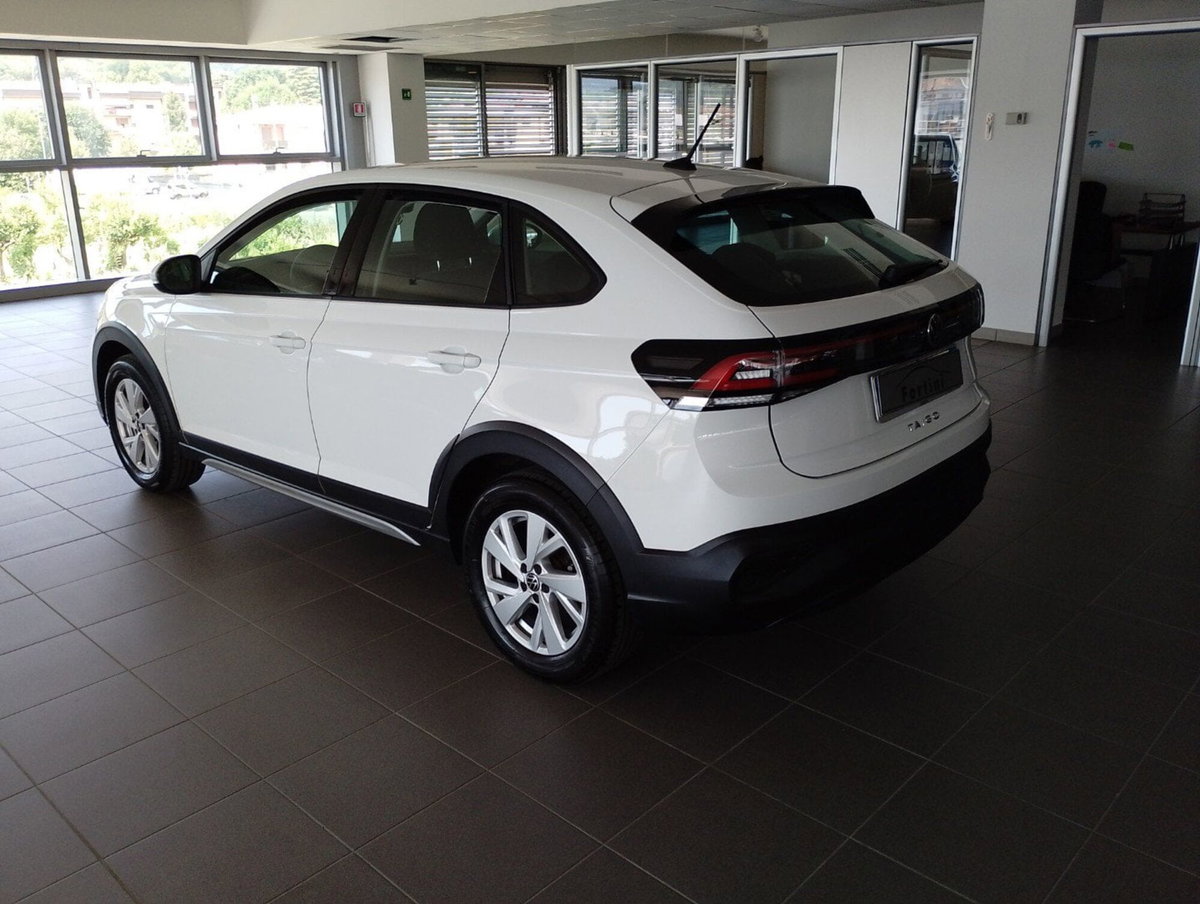 Volkswagen Taigo 1.0 TSI 110 CV Life (4)