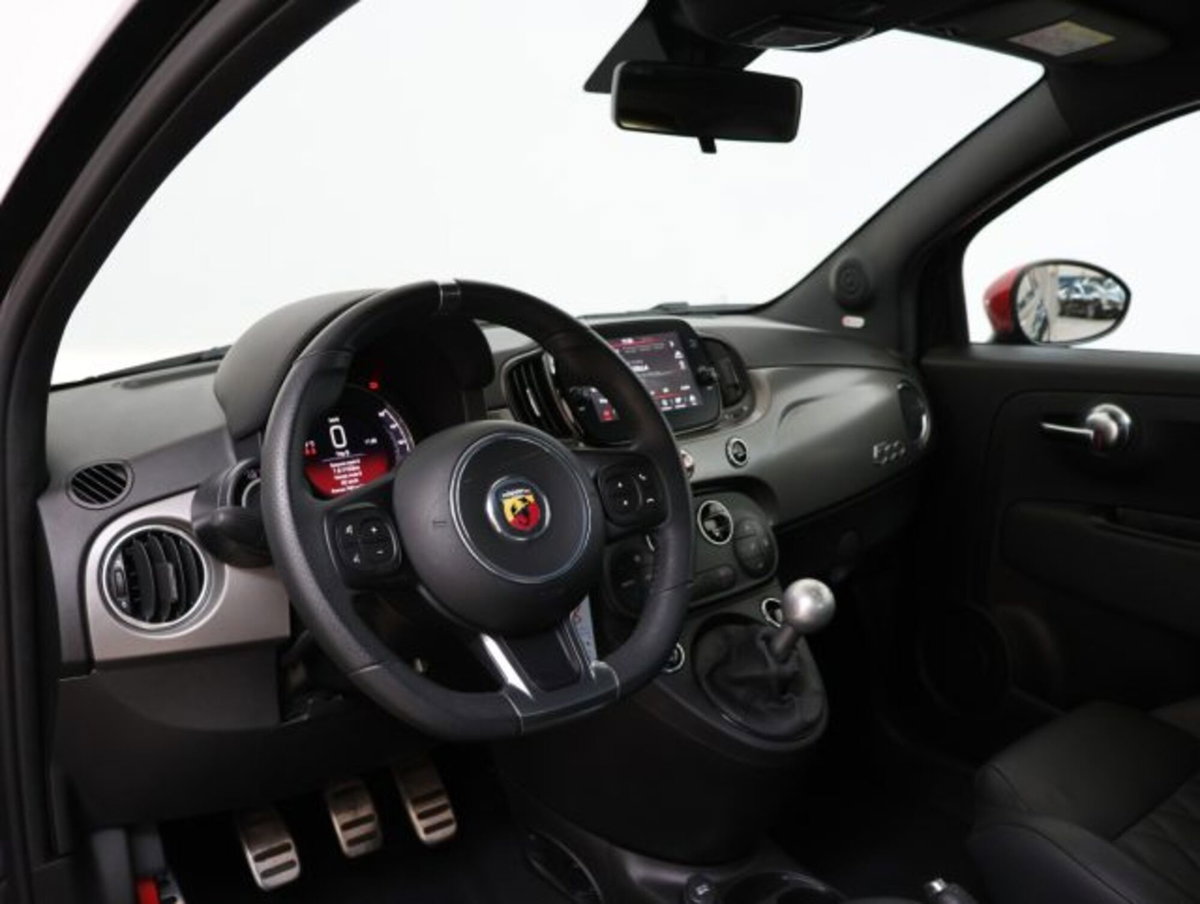 Abarth 595 595 1.4 Turbo T-Jet 165 CV (9)