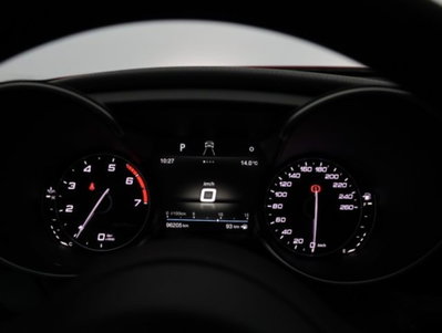 Alfa Romeo Giulia 2.0 Turbo 200 CV AT8 Executive (19)