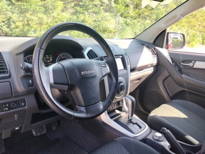 Isuzu D-Max Pick-up 1.9 Crew Cab Solar Plus 4WD Clima (16)