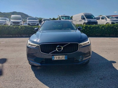 Volvo XC60 D5 AWD Geartronic Momentum (2)