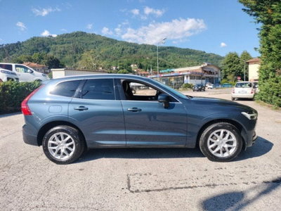 Volvo XC60 D5 AWD Geartronic Momentum (4)
