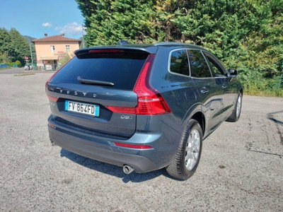Volvo XC60 D5 AWD Geartronic Momentum (6)