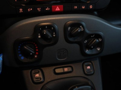 Fiat Panda 1.0 firefly hybrid s&s 70cv 5p.ti (16)