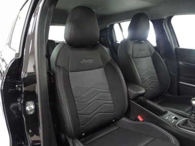 Jeep Avenger 1.2 turbo Altitude fwd 100cv (11)
