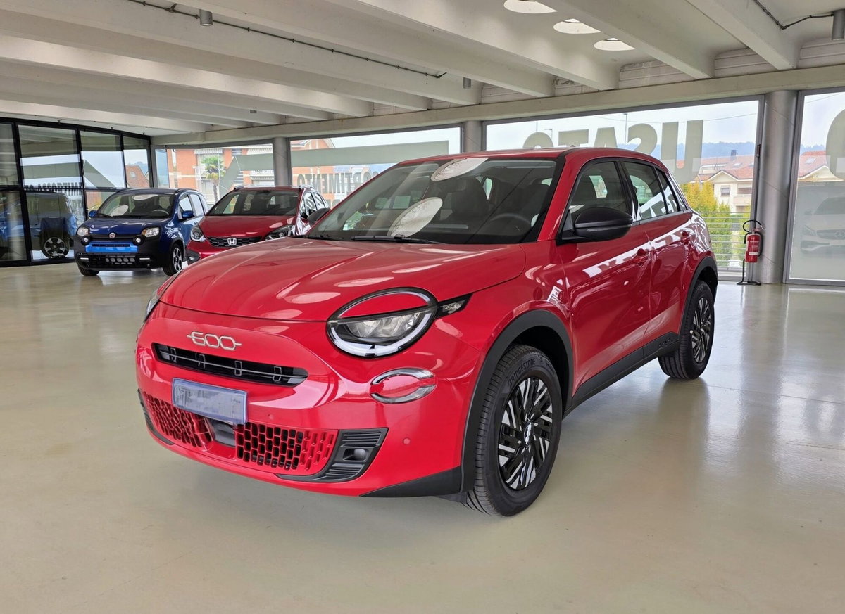 Fiat 600 1.2 Business 100cv