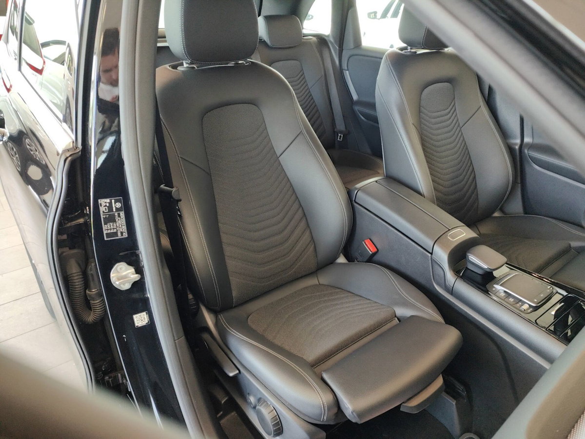 Mercedes-Benz Classe B 180 Executive (5)