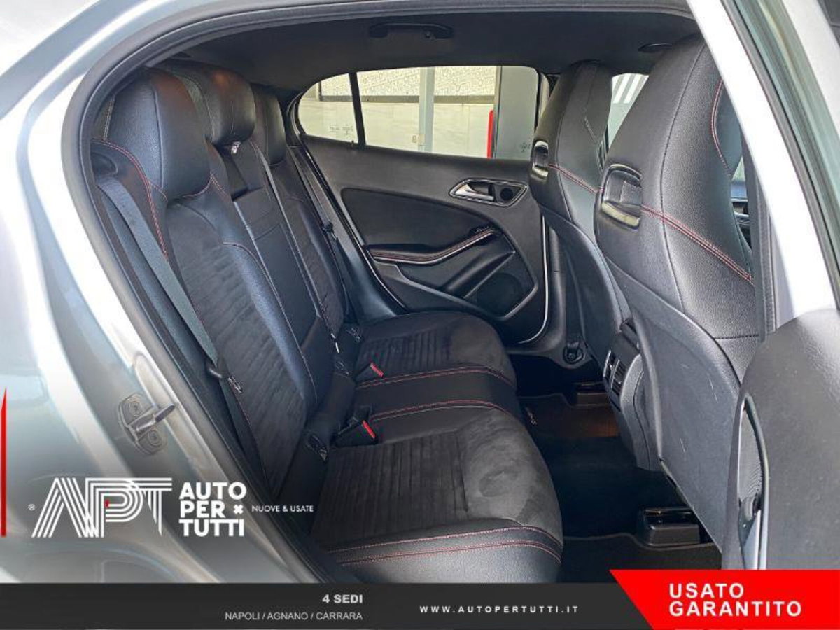 Mercedes-Benz GLA SUV 200 d Automatic 4Matic Premium (16)