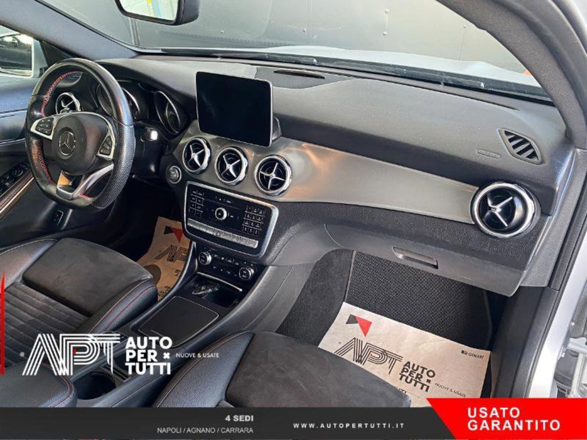 Mercedes-Benz GLA SUV 200 d Automatic 4Matic Premium (18)