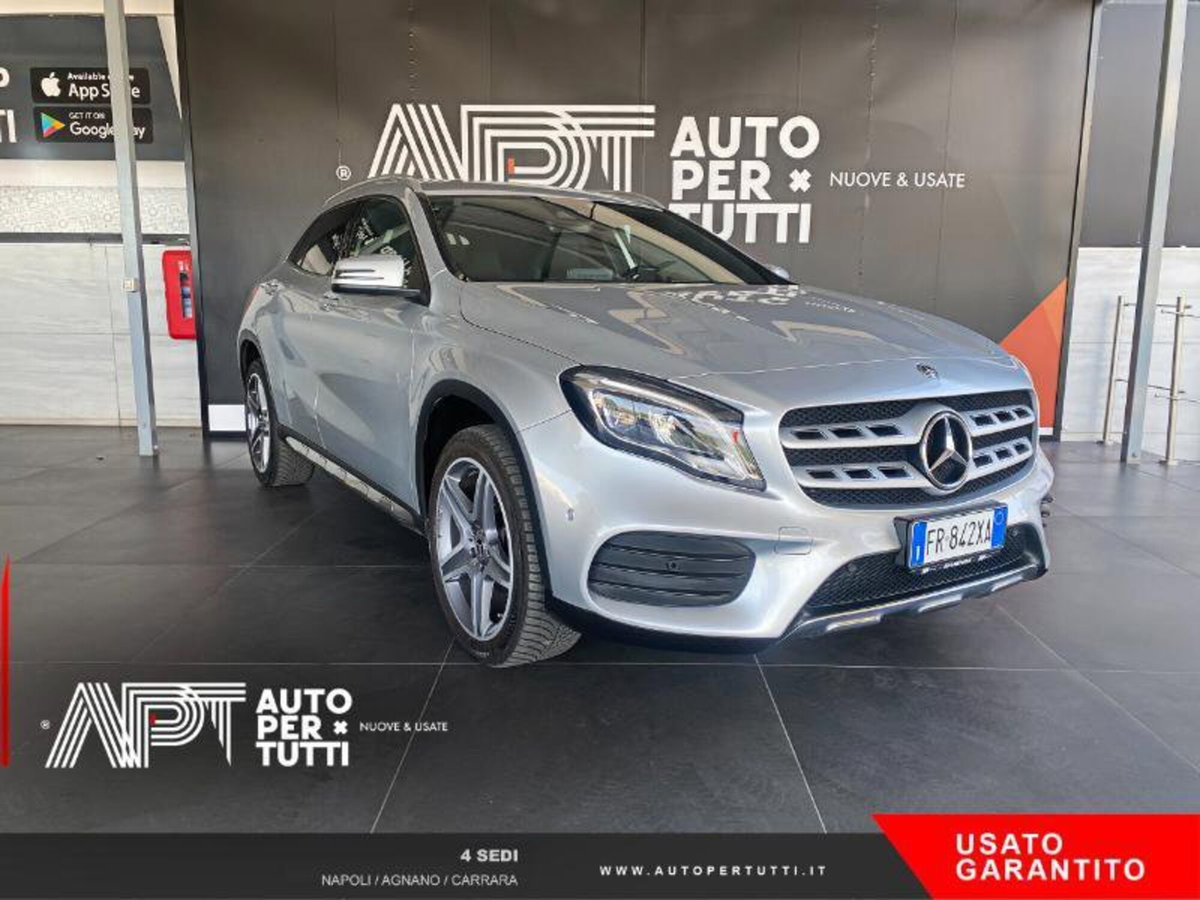 Mercedes-Benz GLA SUV 200 d Automatic 4Matic Premium (2)