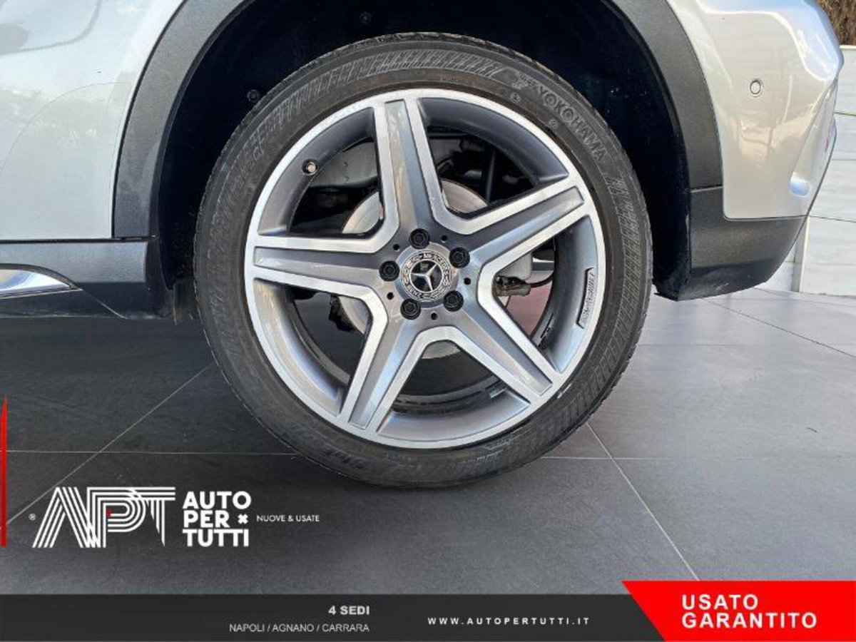 Mercedes-Benz GLA SUV 200 d Automatic 4Matic Premium (5)