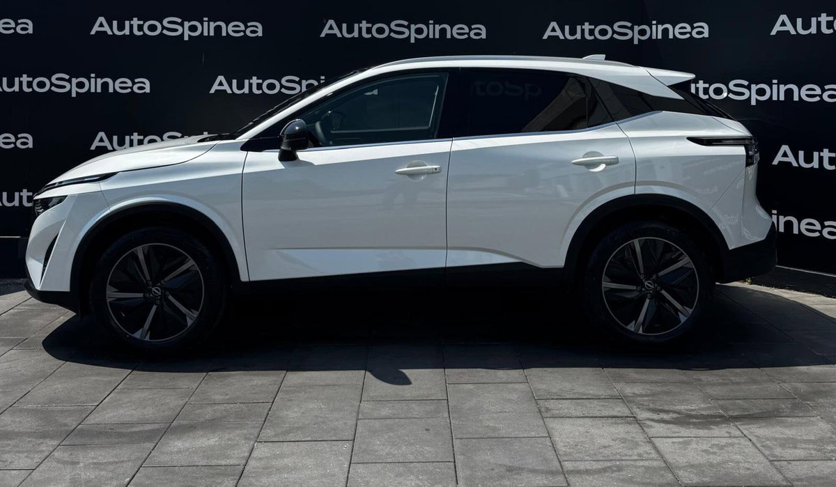 Nissan Qashqai 1.3 mhev Tekna 2wd 158cv (2)