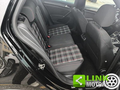Volkswagen Golf 2.0 tsi GTI MT Ultimate 245cv (11)
