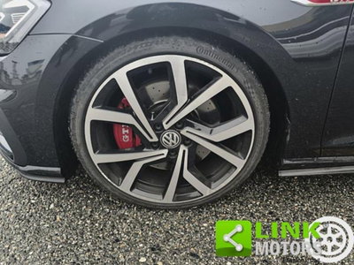 Volkswagen Golf 2.0 tsi GTI MT Ultimate 245cv (17)